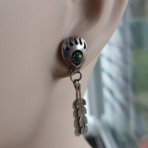 Bear Paw Sterling Shadow Box W/Feathers Malachite Earrings Vintage Authentic